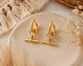 T-Bar Earrings Gold