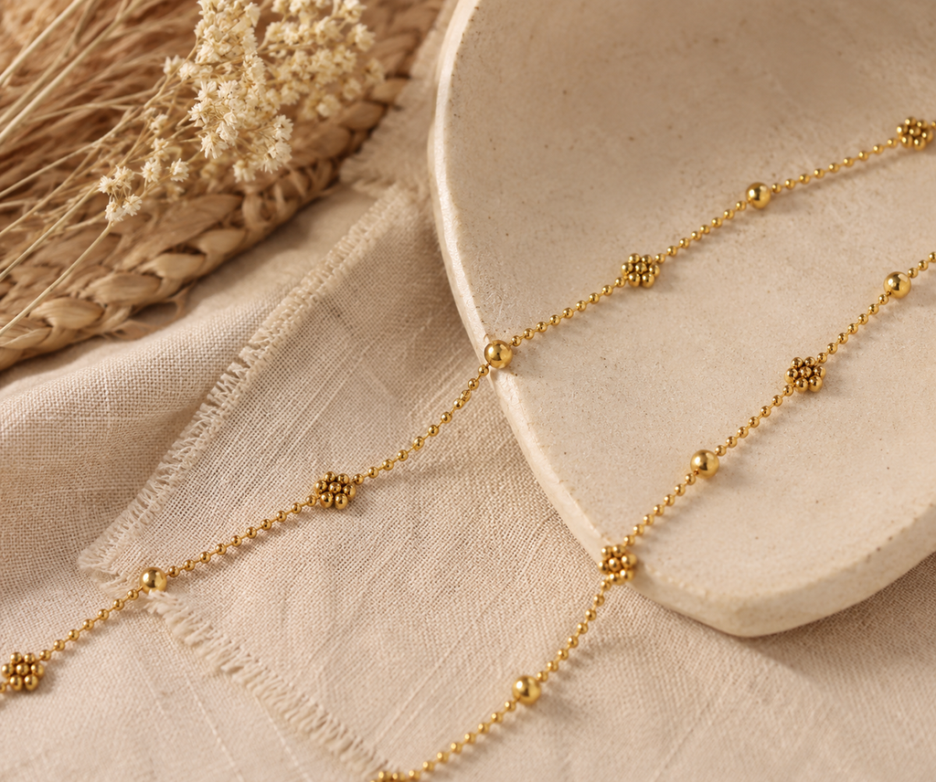 Gold Flower Bead Necklace