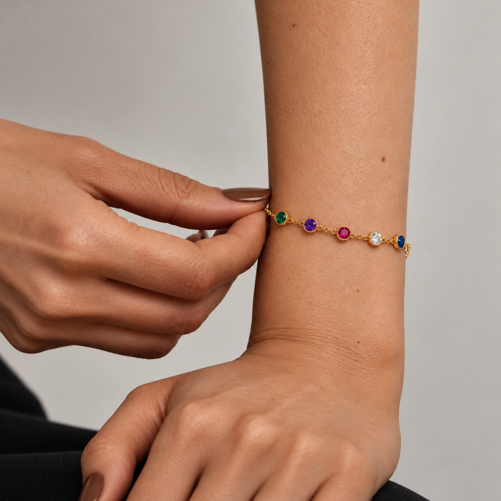 The JewelGlow Bracelet