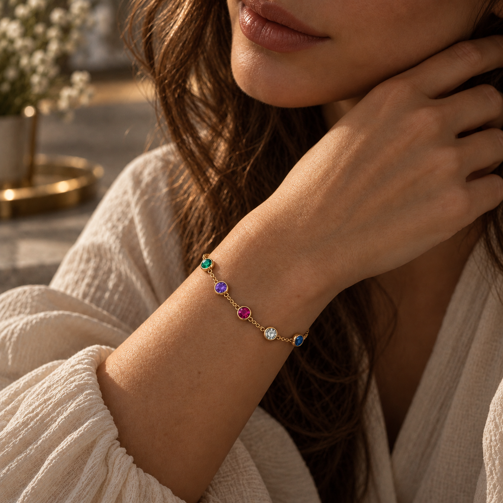 The JewelGlow Bracelet